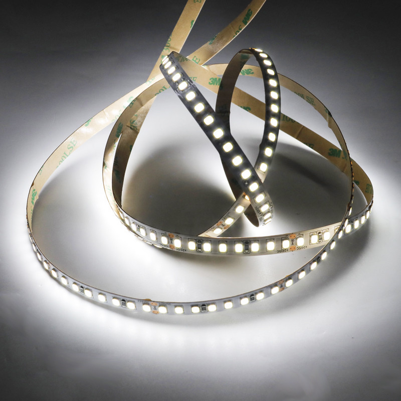 Ruban led Ultrabasse consommation 128 leds/m 4000 Lumens/m Non étanche