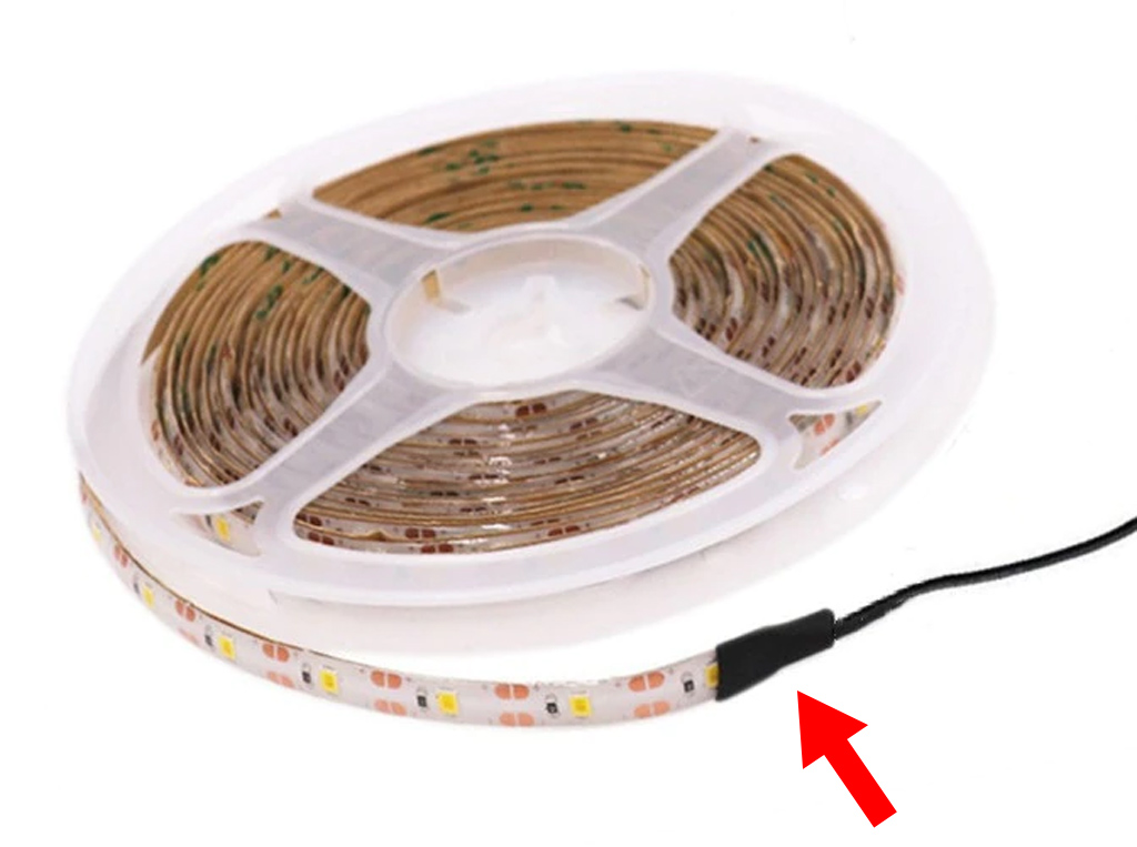 Repairing a led strip connection